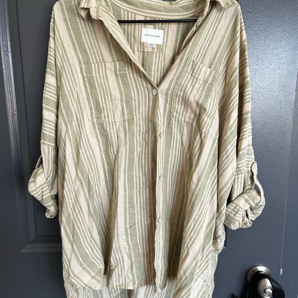 NWOT American Eagle Green and Cream Striped Flannel Shirt